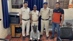 व्यापारी पर गोली चलाने वाला आरोपी को हथियार सहित गिरफ्तार