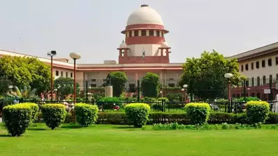 मणिपुर में महिलाओं के साथ बर्बरता का मामला, SC में आज नहीं होगी सुनवाई